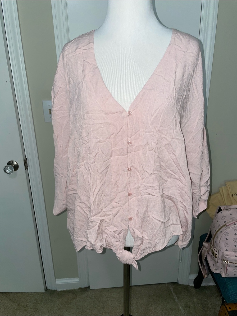 Express Light Pink V-Neck Button-Front Women's Top